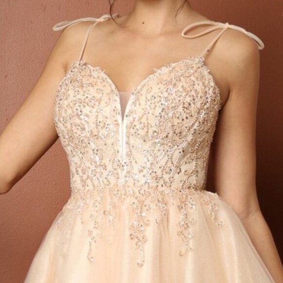 NEW CHAMPAGNE A-LINE SWEETHEART BEADED BODICE DRESS WITH SPAGHETTI STRAPS NXF732 - Picture 3 of 7